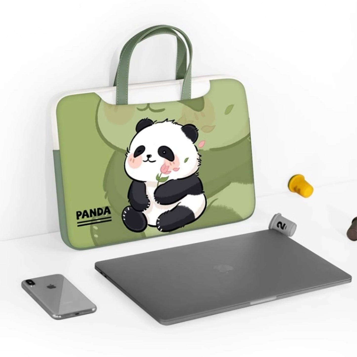 Funda para portátil Panda: un refugio acogedor para tu portátil 🐼💻