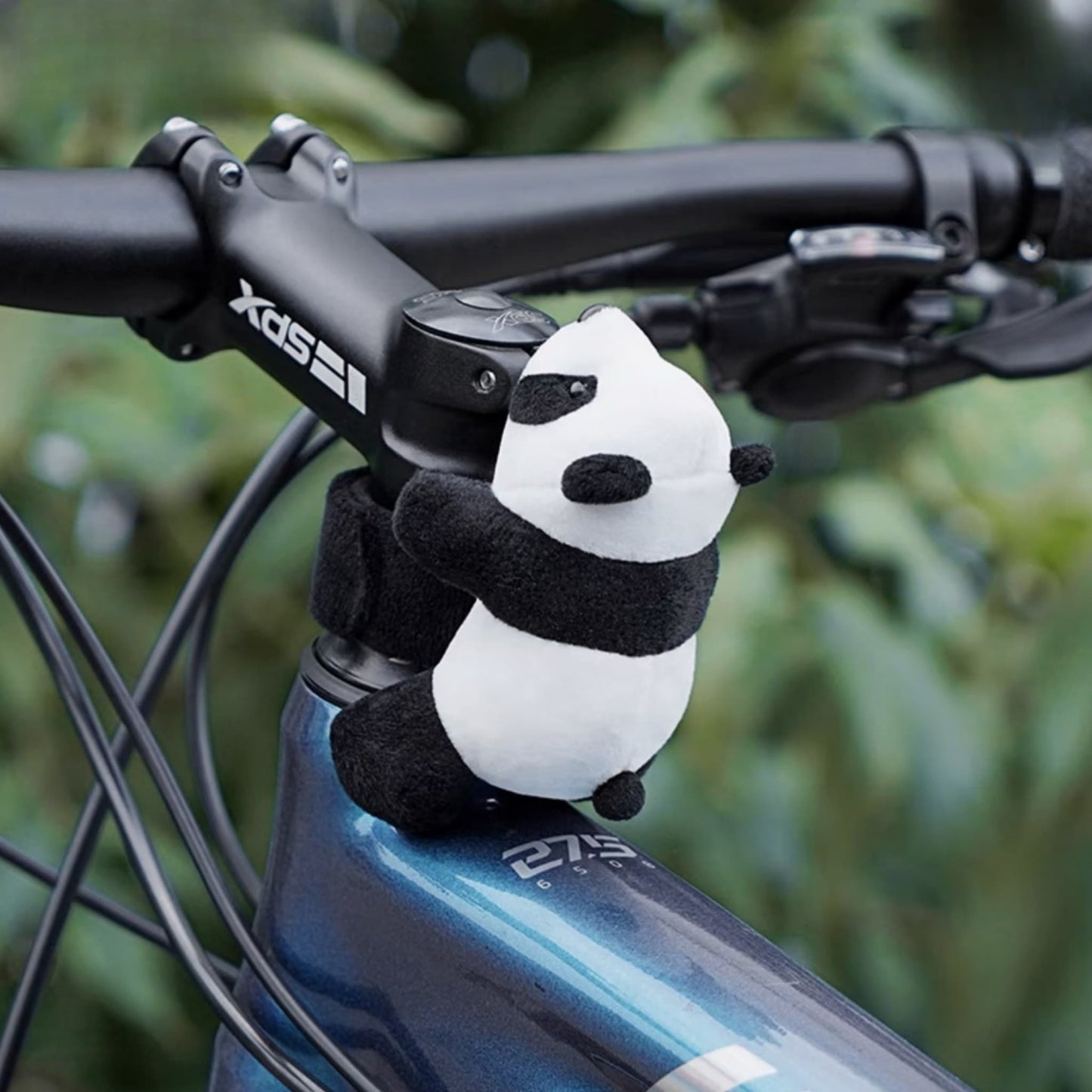 🚲 パンダバイクぬいぐるみチャーム – ユニークで楽しい自転車の装飾、柔らかくて丈夫