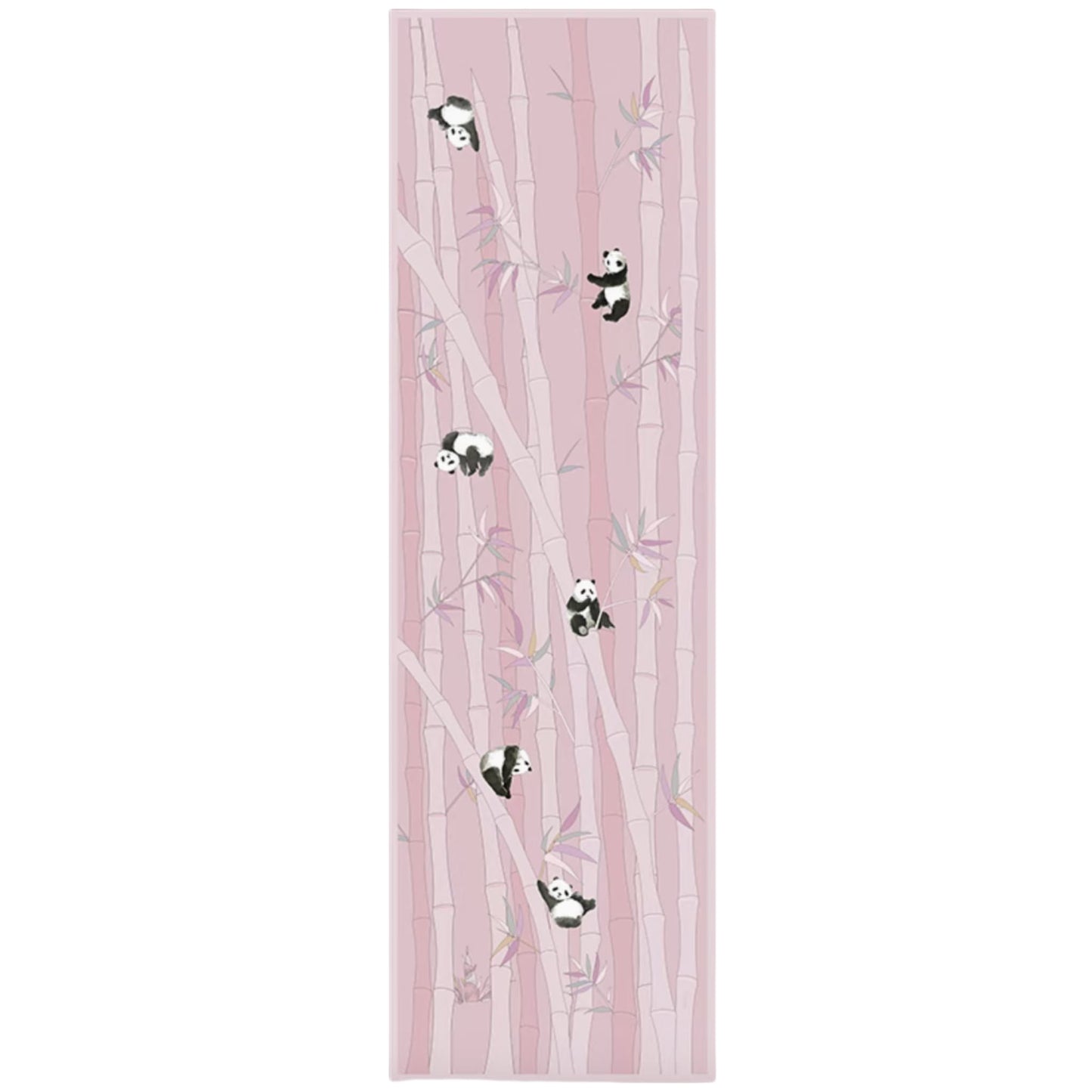 パンダのシルクスカーフ – 遊び心のあるエレガンスを体現🐼💖