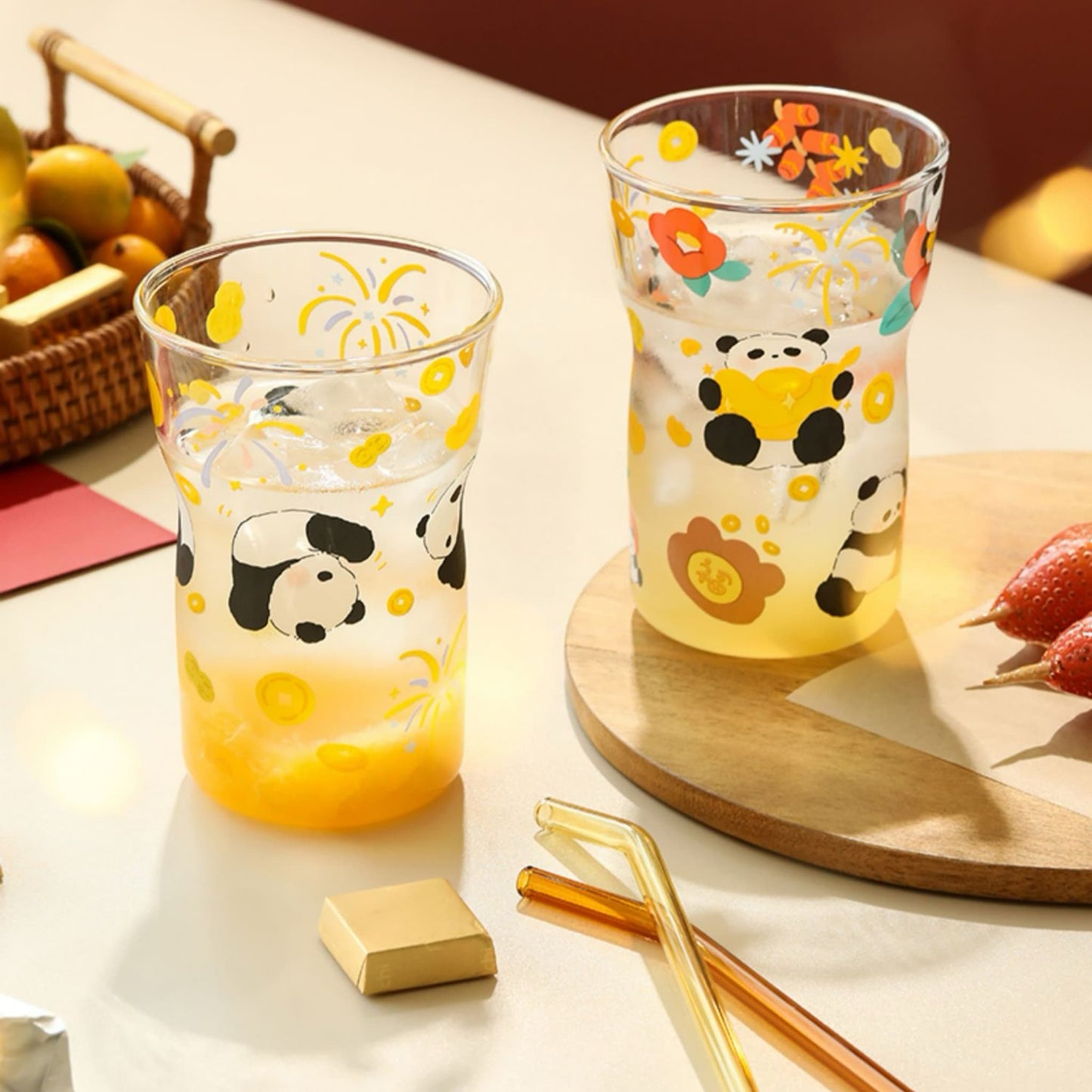 Panda Glass Bottle – Cute, Playful, and Surprisingly Addictive! 🐼💧