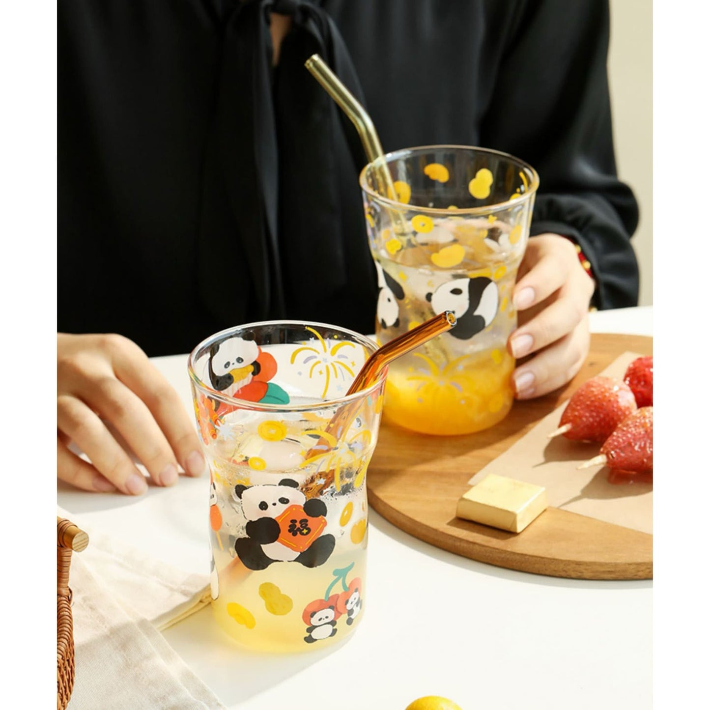 Panda Glass Bottle – Cute, Playful, and Surprisingly Addictive! 🐼💧