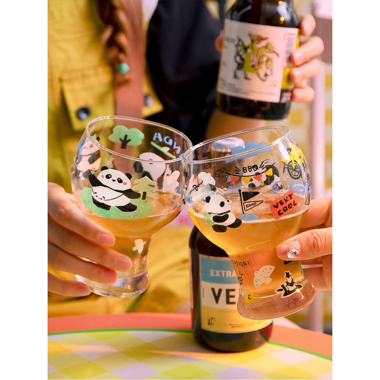 パンダのショットグラス – あなたの愛らしい飲み友達 🐼🍷