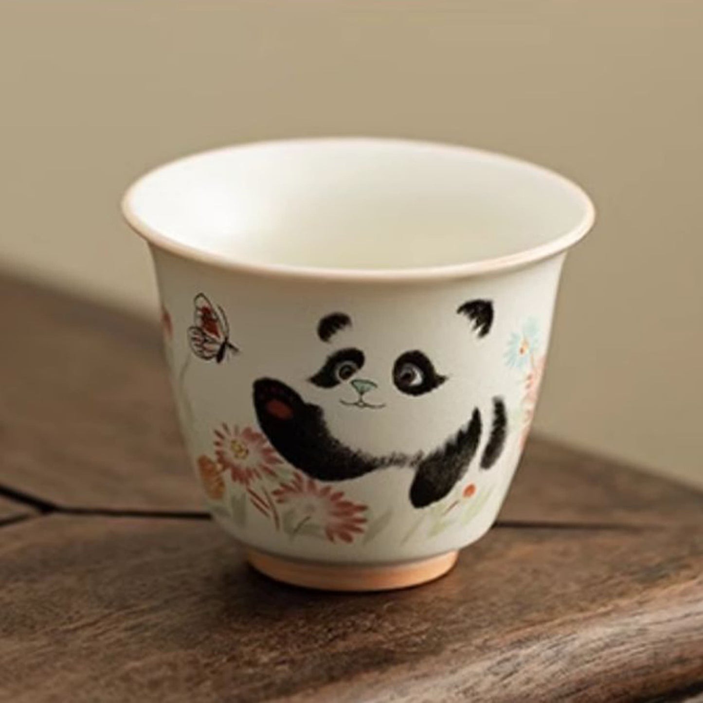 パンダティーセット – ティータイムにぴったりのお供 ☕🐼