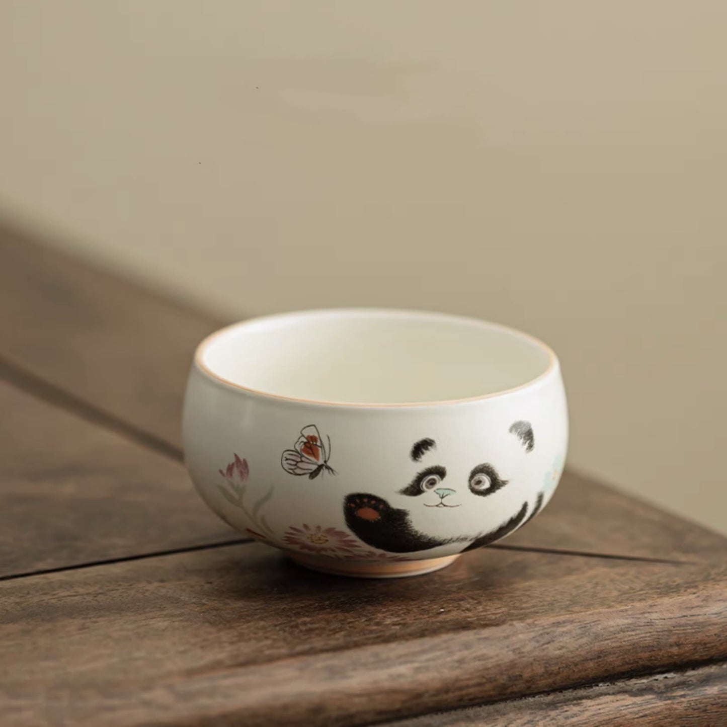 パンダティーセット – ティータイムにぴったりのお供 ☕🐼