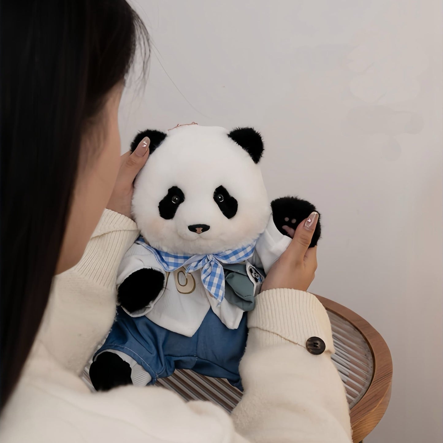 北辰パンダ – 愛らしい抱きしめたい仲間、合法的なパンダの里親募集🐼💖