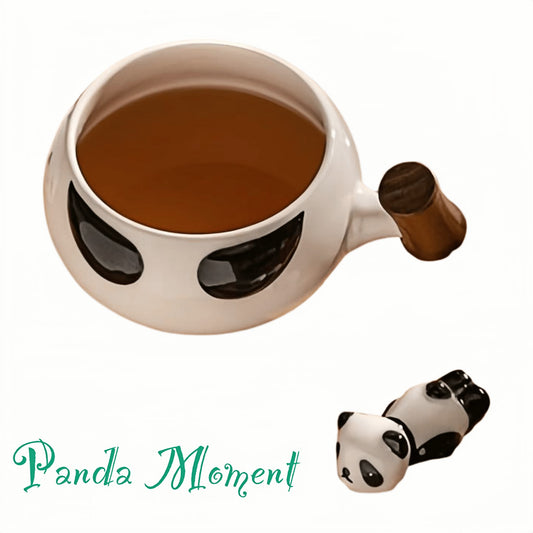 🐼 クルミ材のハンドル付きパンダ陶器マグカップ – コーヒー、紅茶などに使える、感情豊かな可愛いパンダカップ