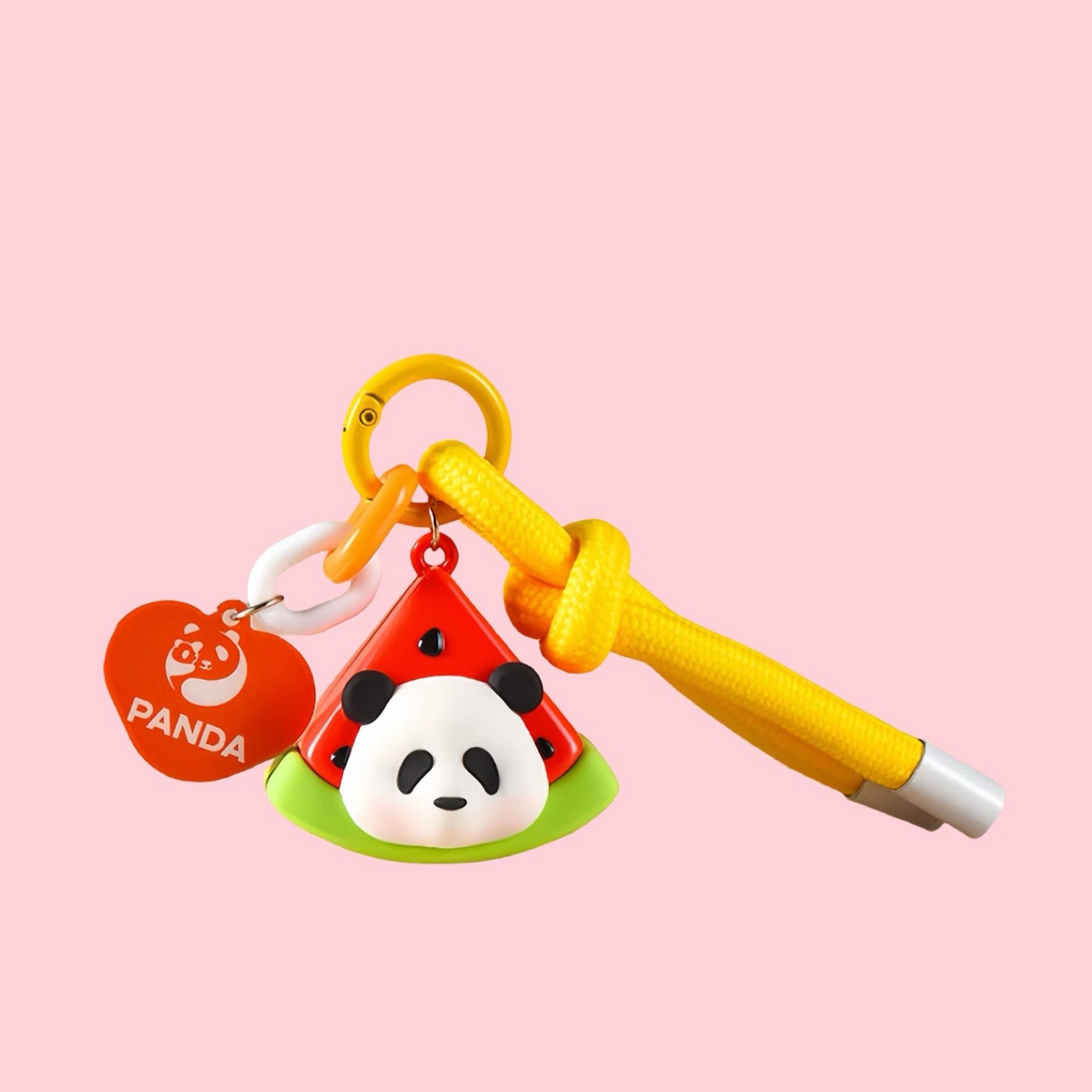 フアフアパンダペンダント – 大きな笑顔をもたらす小さなチャーム 🐼✨