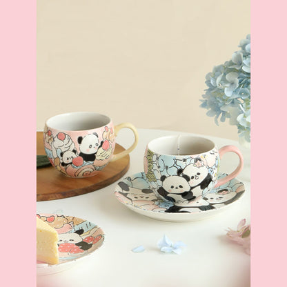 手描きのパンダマグカップとお揃いのスナックプレート – 魅力と工芸品がいっぱいのカップ🐼🎨