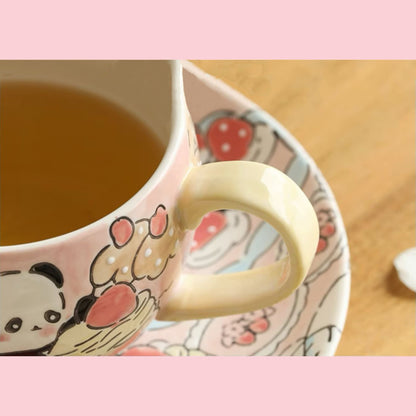 手描きのパンダマグカップとお揃いのスナックプレート – 魅力と工芸品がいっぱいのカップ🐼🎨