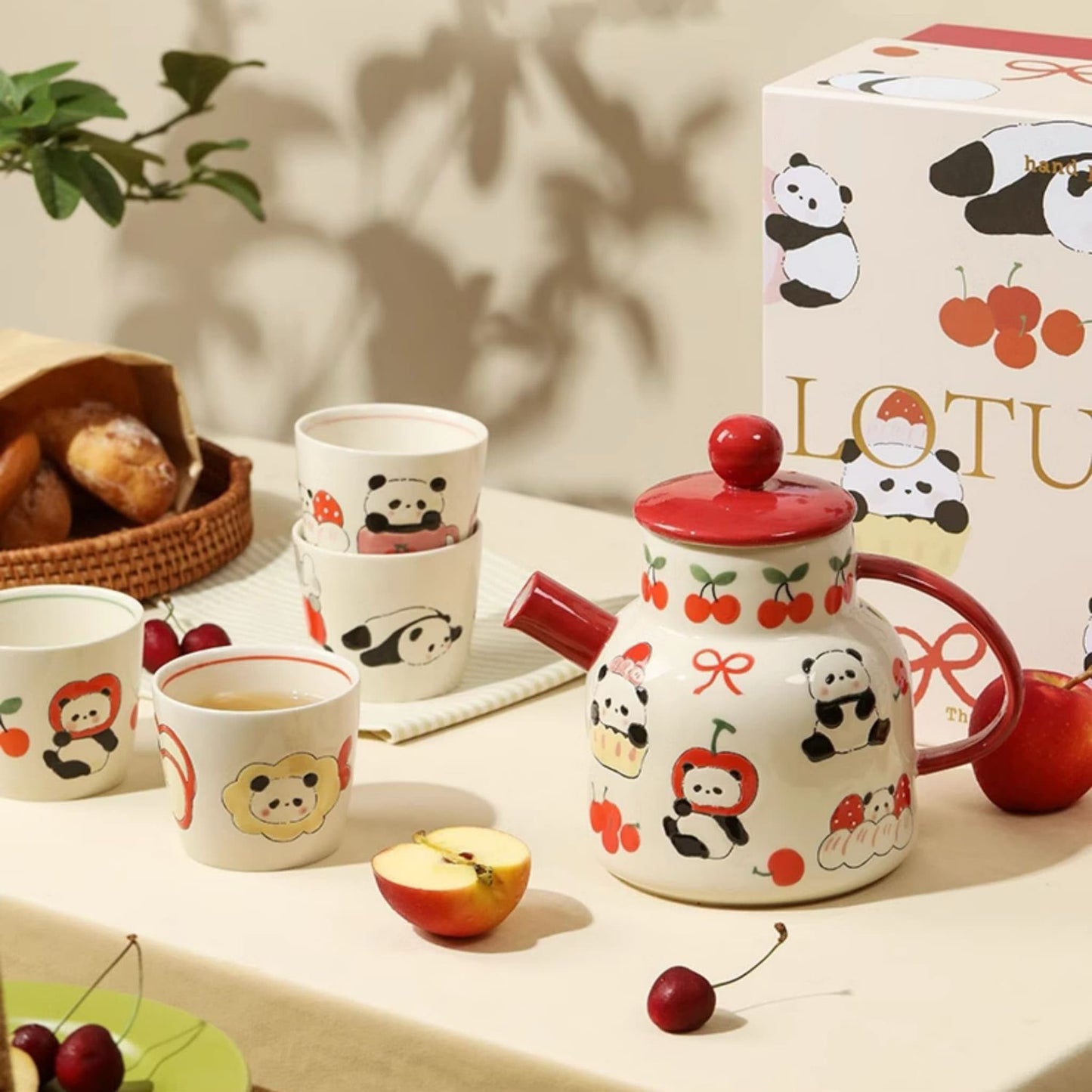 パンダの陶器マグカップ – 飲み物を抱きしめる最高の贈り物🐼☕