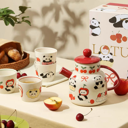 パンダの陶器マグカップ – 飲み物を抱きしめる最高の贈り物🐼☕