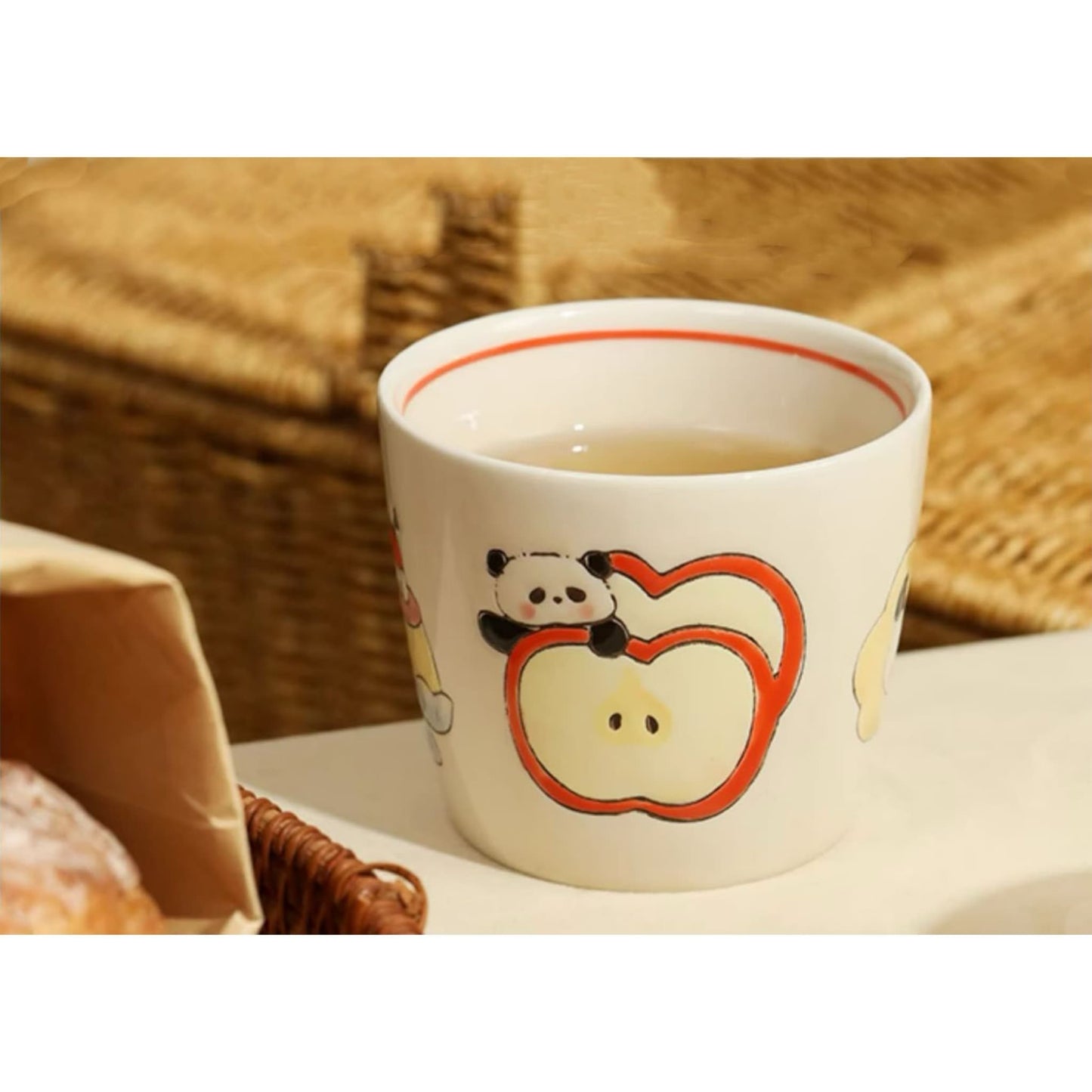 パンダの陶器マグカップ – 飲み物を抱きしめる最高の贈り物🐼☕