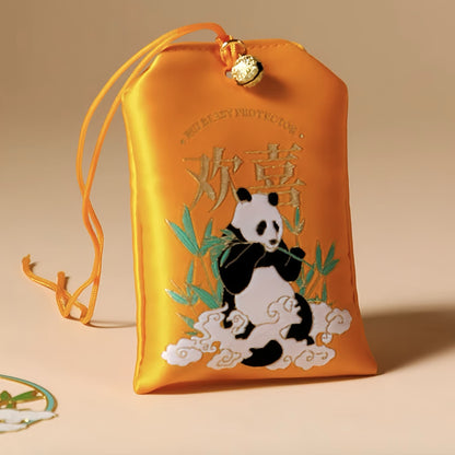 Set de bolsitas de fragancia Panda con bordado artesanal: una combinación perfecta de aromas naturales y arte 🌿🐼