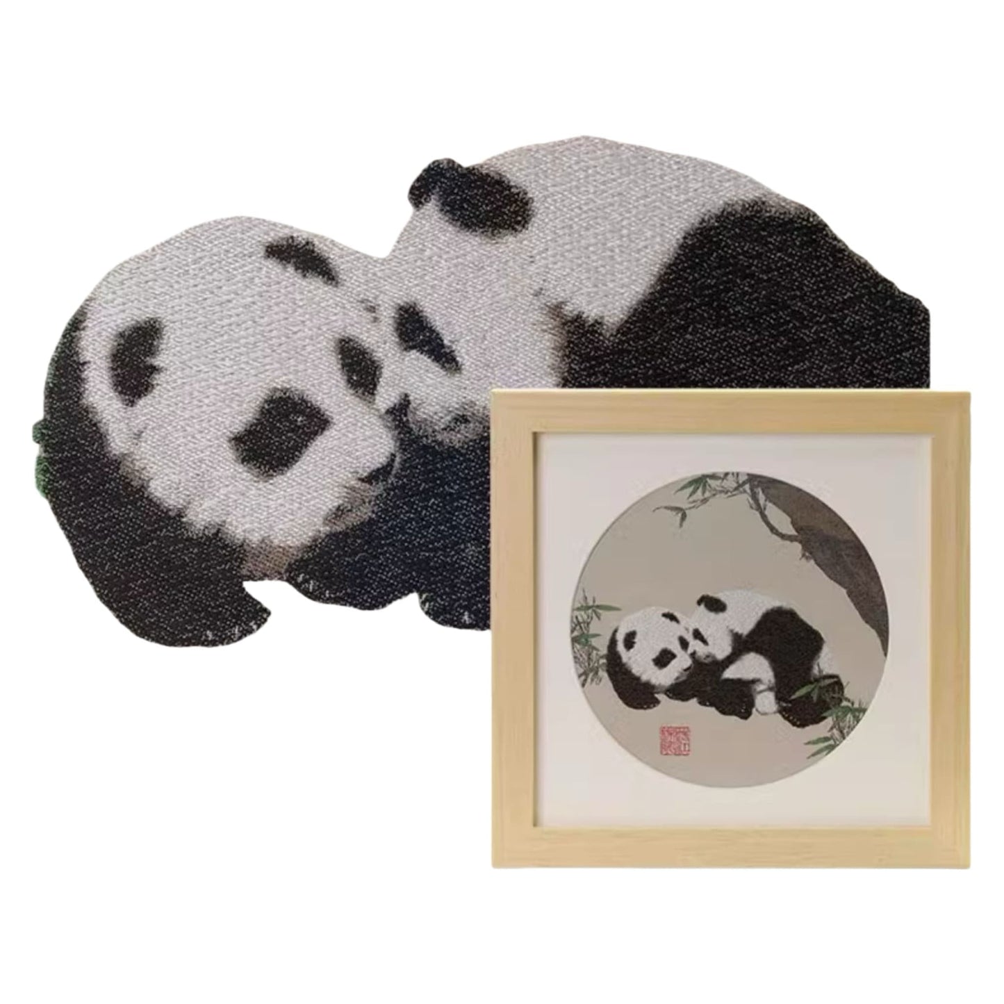 「パンダと蜀の錦」 – 四川省国立博物館所蔵の手織りシルクアート🐼✨