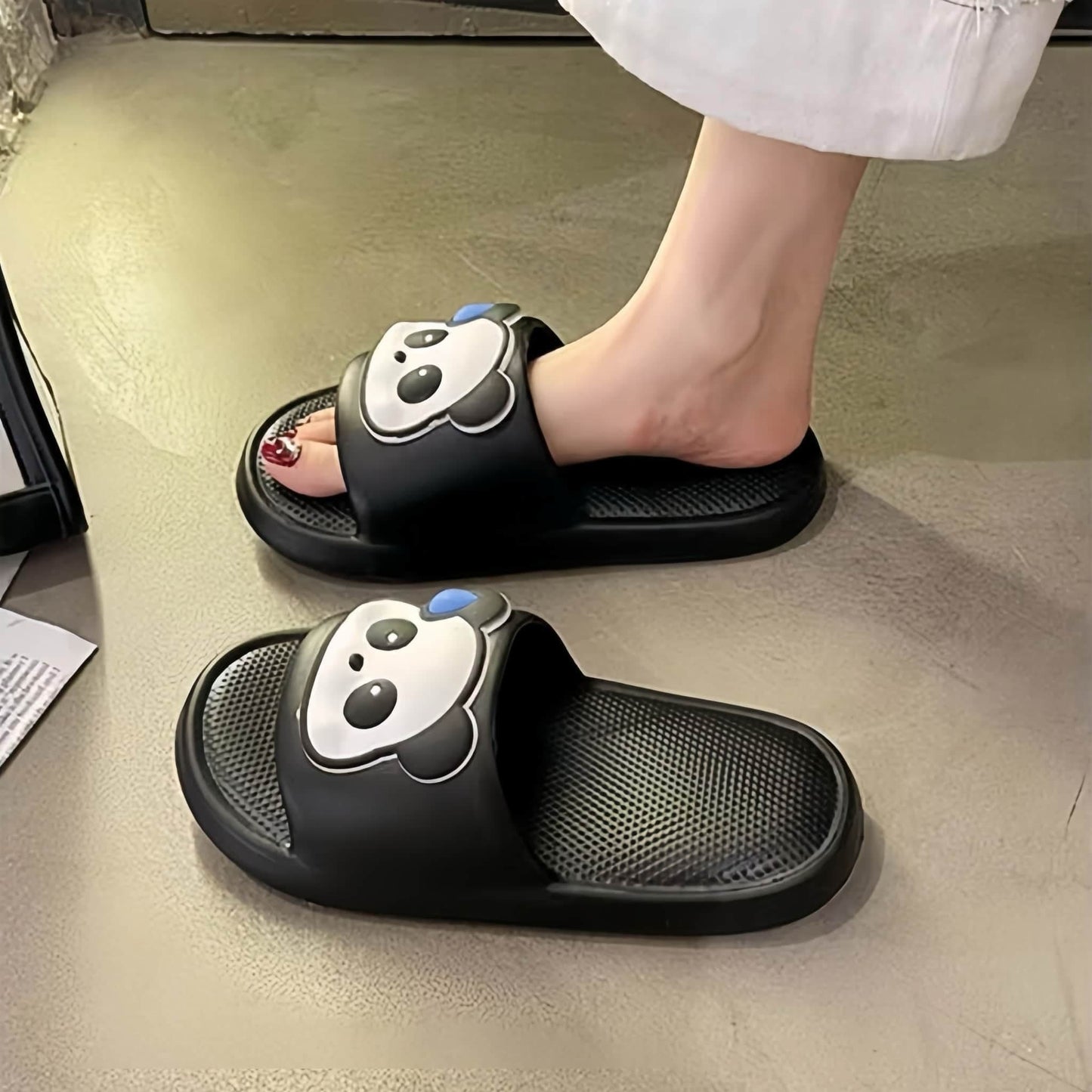 🐼 Panda Charm Slippers – Irresistible Comfort & Style