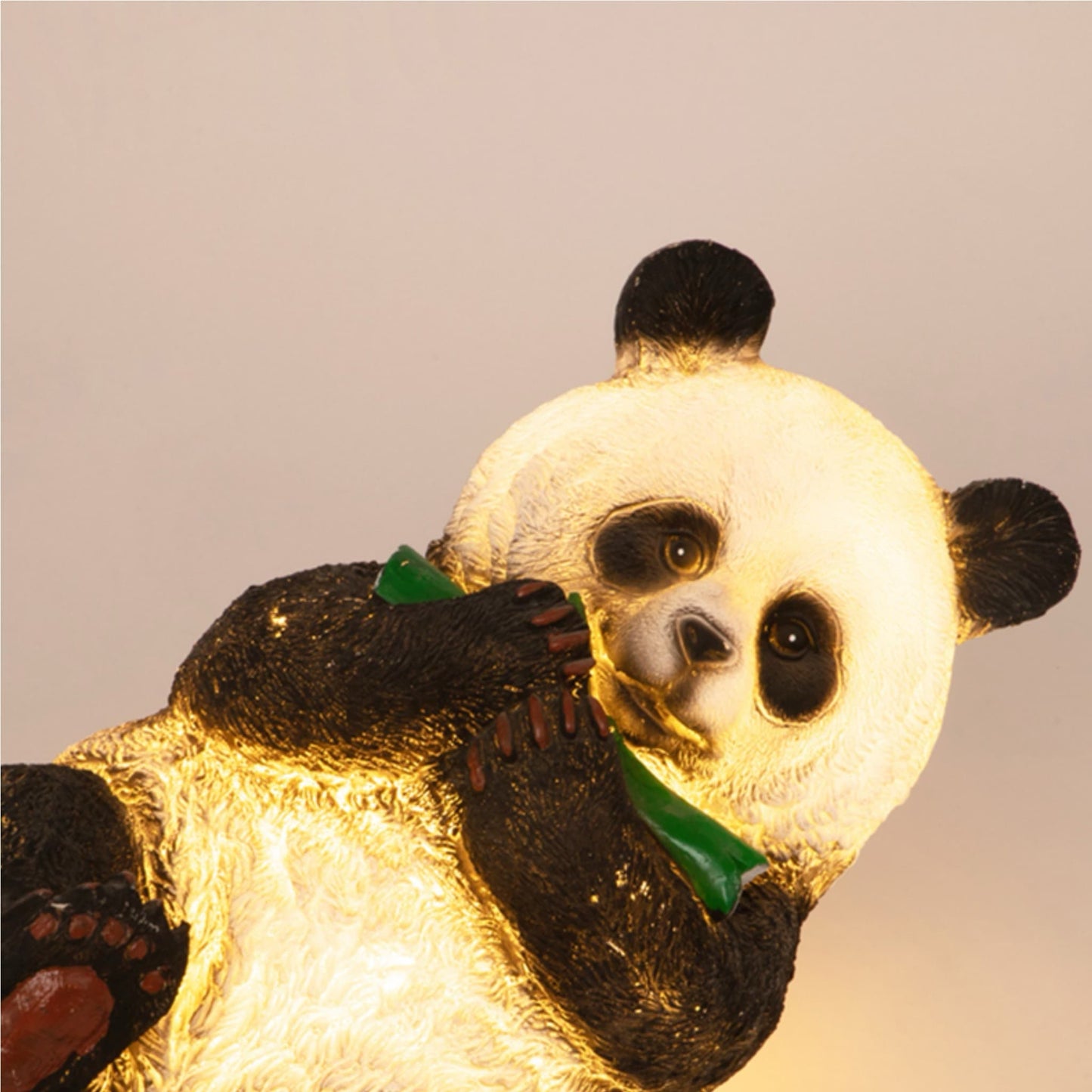 Escultura de panda personalizable: un toque único para tu espacio 🐼🎨